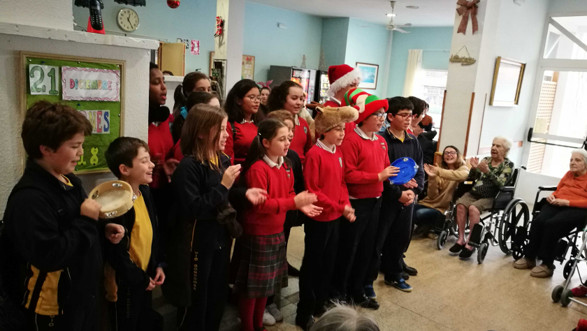 Celebrando la Navidad en la Residencia Fátima.