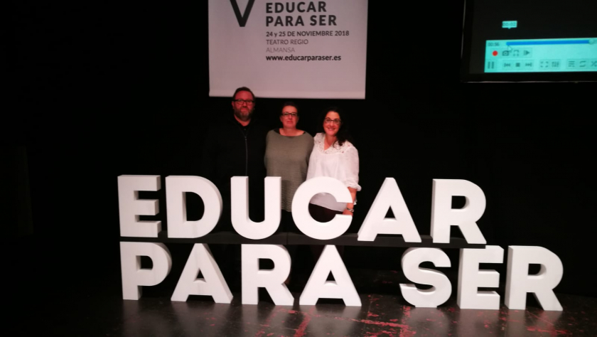 Congreso: &quot;Educar para Ser&quot;.